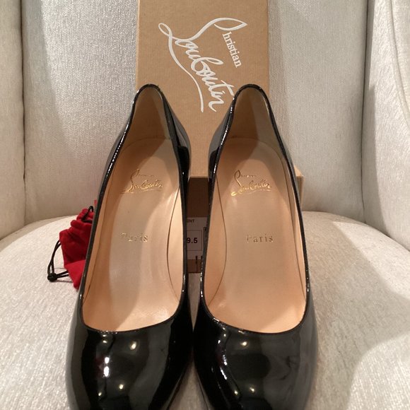 Christian Louboutin simple pump - Picture 1 of 5